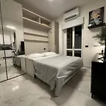 Appartamento In Milano Centro - Porta Venezia